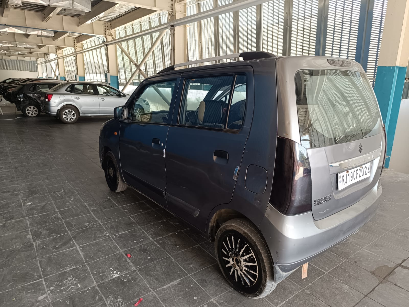 Maruti Suzuki Wagon R 1.0(2010-2013) Lxi